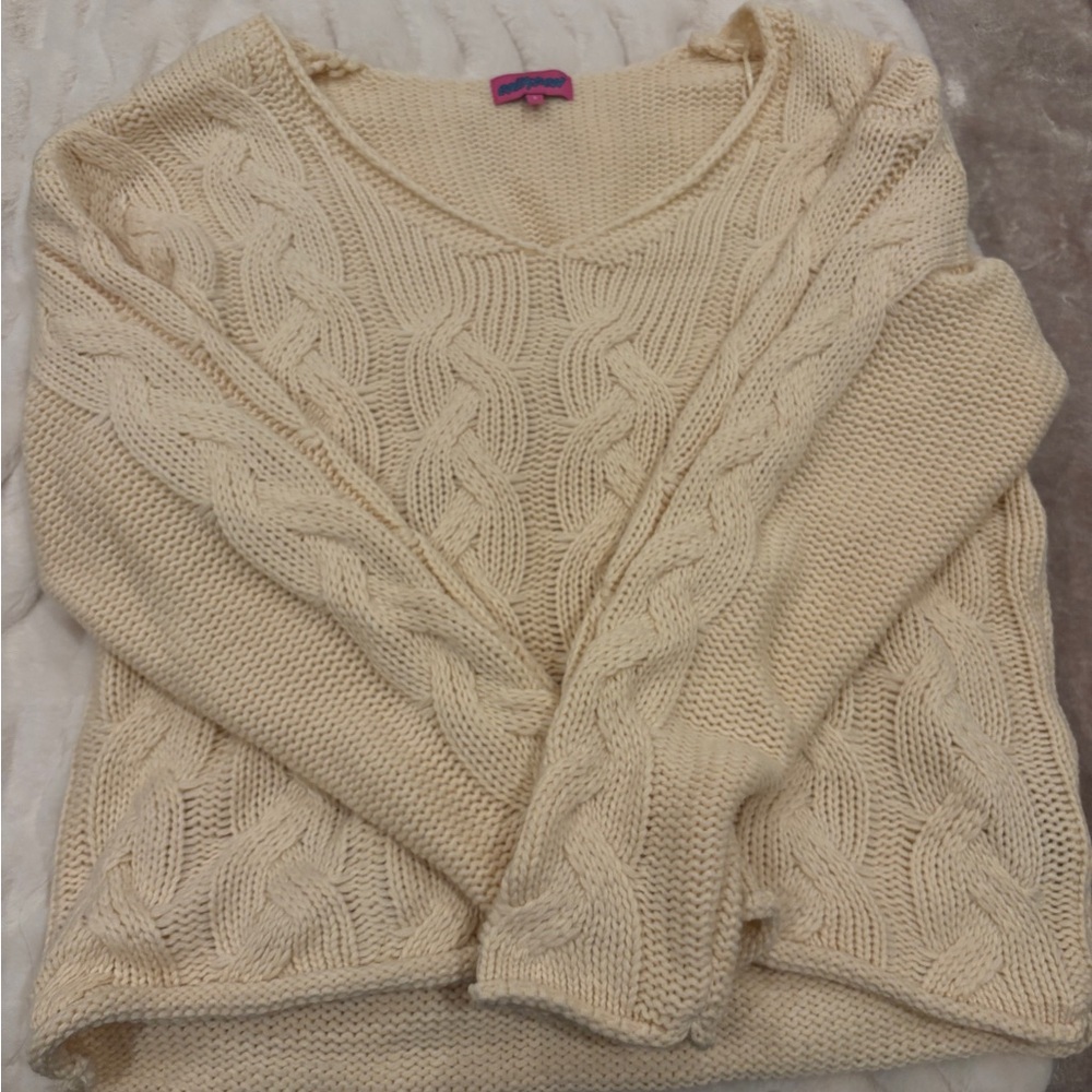 Edikted Cream Cable Knit V-Neck Sweater